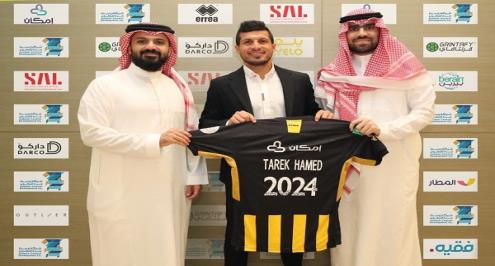 "لاعب برتبة محارب".. رئيس اتحاد جدة يشيد بصفقة طارق حامد